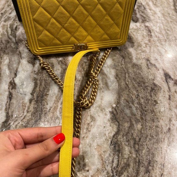Amazing Condition! CHANEL Boy Wallet On Chain Yellow! 💛💛💛 - Picture 4 of 12